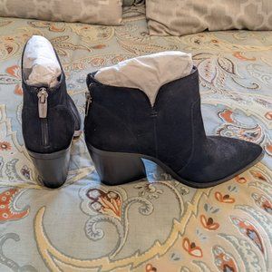 Vince Camuto Women's Gradesha Ankle Boot